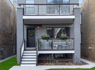 2506 W Hutchinson St, Chicago, IL 60618