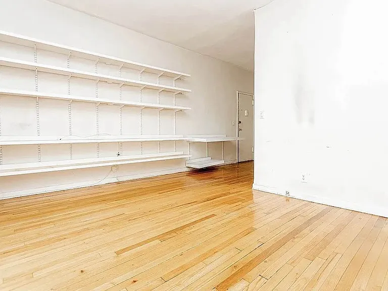 1046 Bergen St #1D — Photo 4
