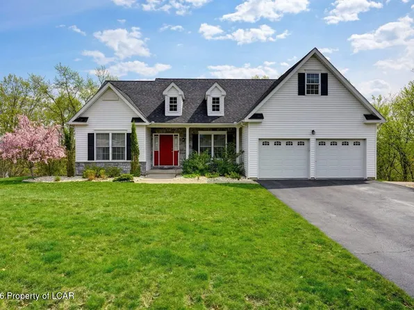 495 Long Run Rd, Drums, PA 18222