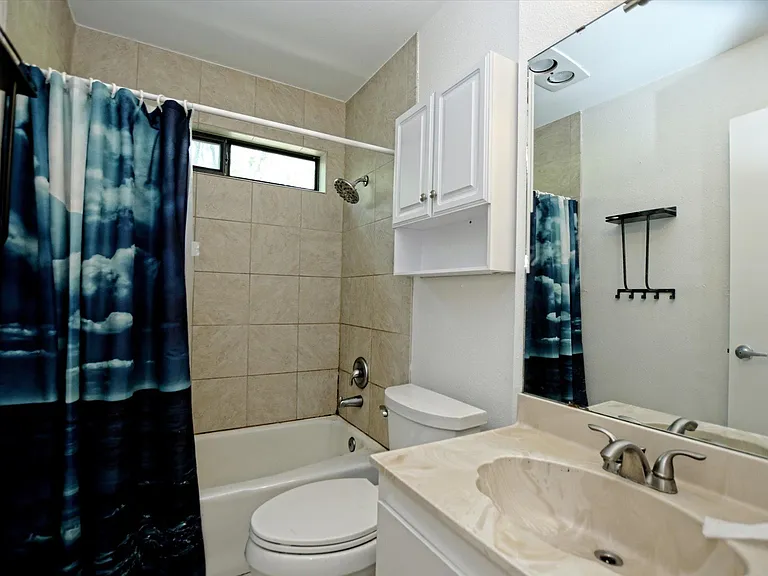 439 Sailmaster St #B — Photo 19