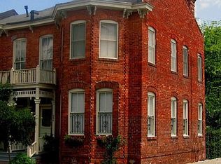 534 Price St, Savannah, GA 31401