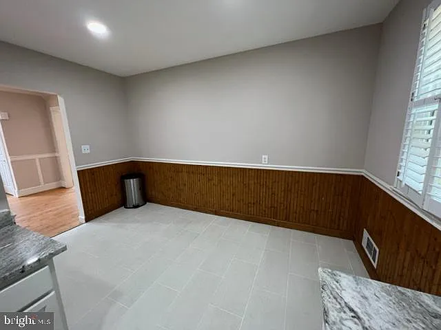 3704 Bevan Dr — Photo 14