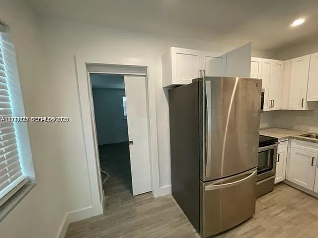 2048 NE 168th St #3 — Photo 6