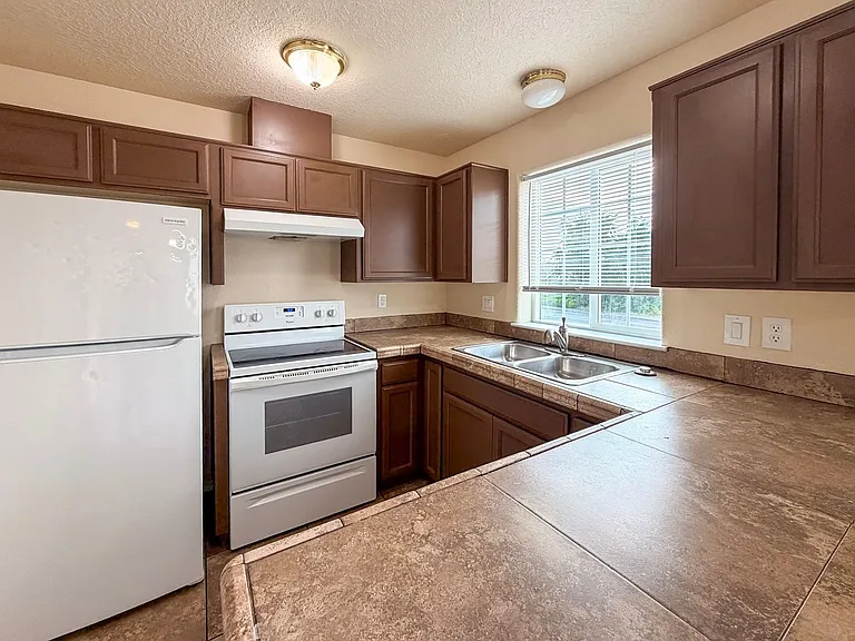 2955 Bastille Ave SE #&-5493 — Photo 8