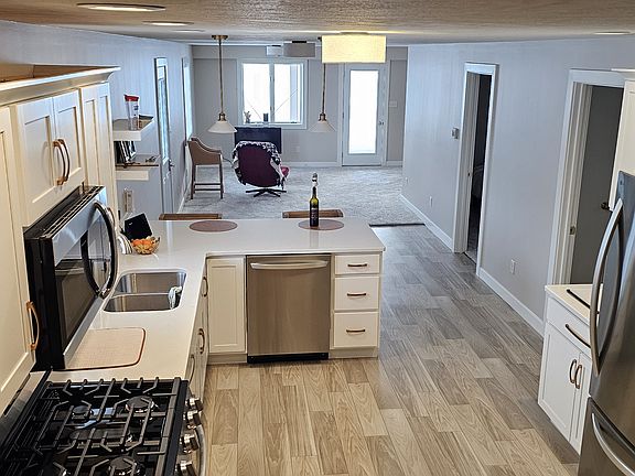 2nd image of 26983 N Shore Dr