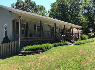 555 Rocky Acres Ln, Highlandville, MO 65669