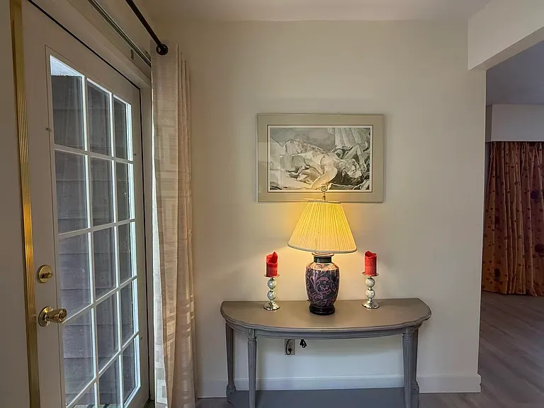 3863 Marine Dr — Photo 11