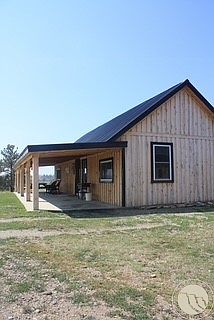 3rd image of 184 Alec Roy Rd