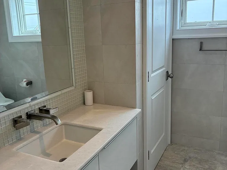 104 Stephens Pl — Photo 28