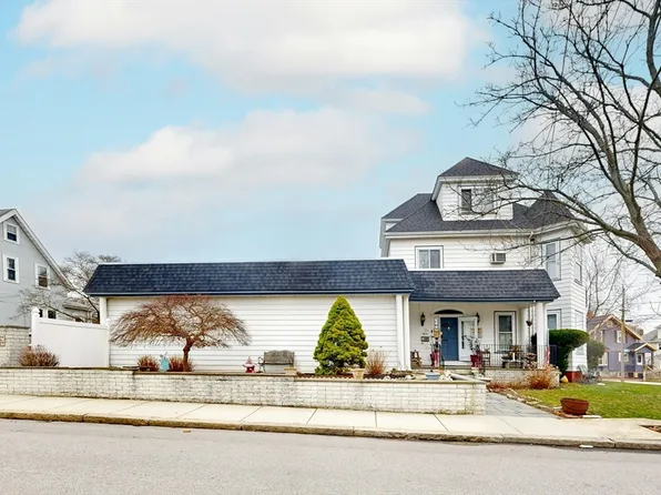 100 Sargent St, Winthrop, MA 02152