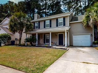 135 Trickle Dr, Summerville, SC 29483