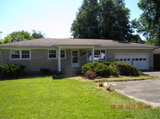 6219 Upper Hunters Trce, Louisville, KY 40216