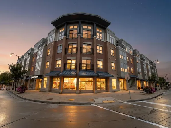 141 Main STREET #420, Racine, WI 53403