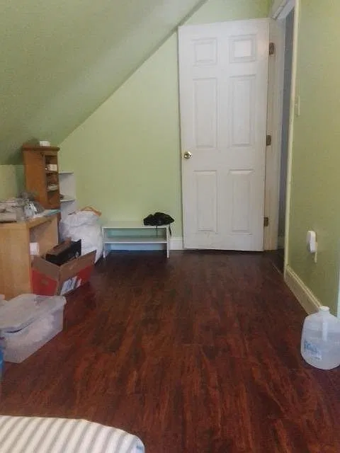 22 Browns Ave — Photo 2