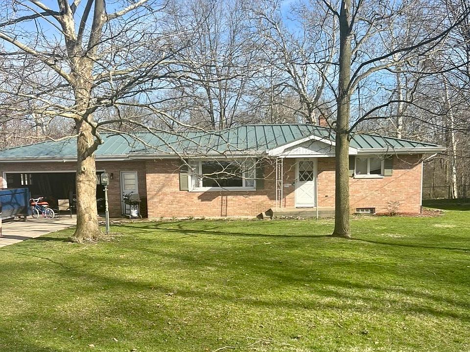 1st image of 57750 Rivercrest Dr