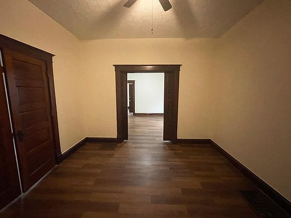3rd image of 2706 Hale Ave