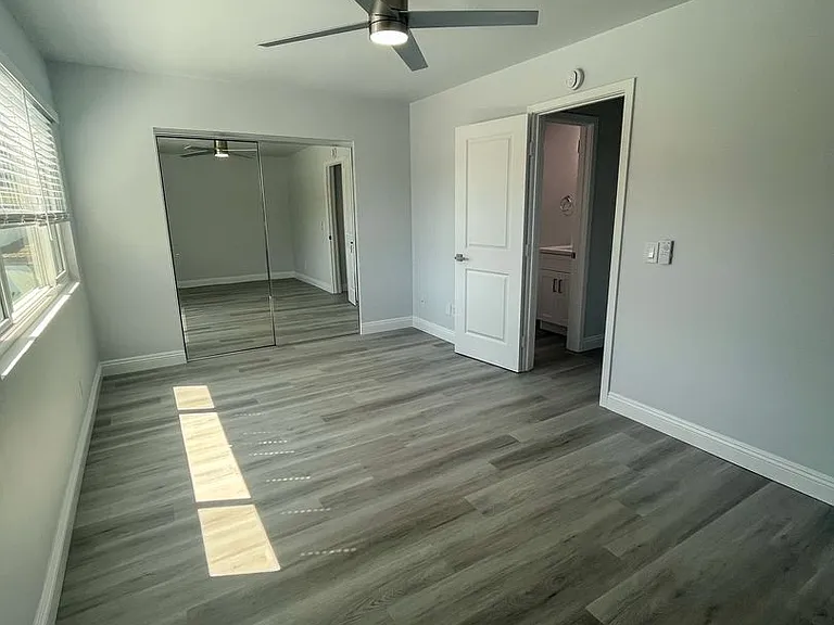 Canyon Creek Apartments B — Photo 16