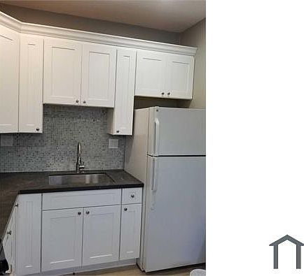2nd image of 2376 Sleepy Hollow Ln Unit 2