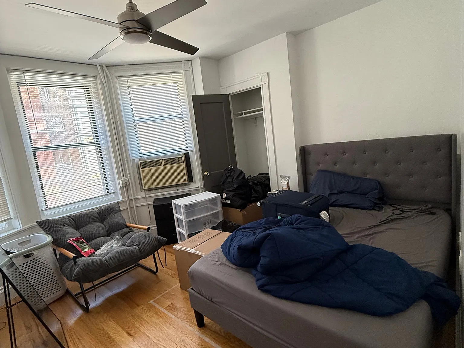 2 bed, 1.0 bath, $4,285 — Photo 4