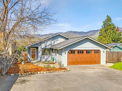 239 E Hersey St, Ashland, OR, 97520