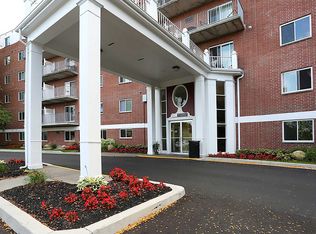 Nob Hill Apartments, Syracuse, NY 13205