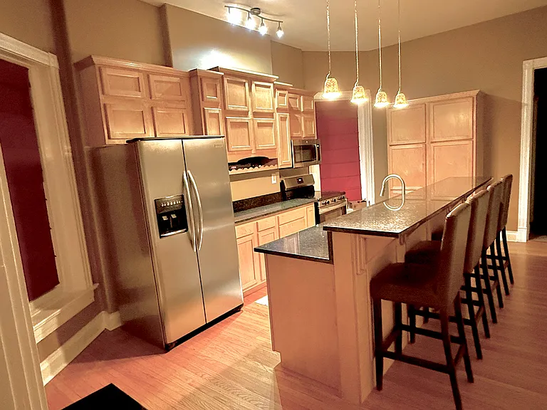 1308 S 6th St #1 — Photo 3