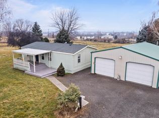 134 McKelter Dr, Burbank, WA 99323