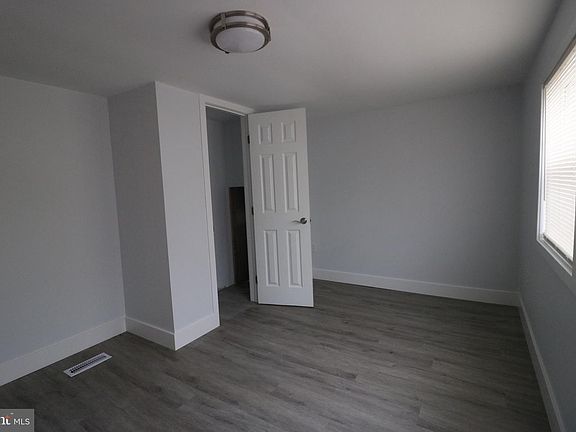 4th image of 121 Bengies Rd