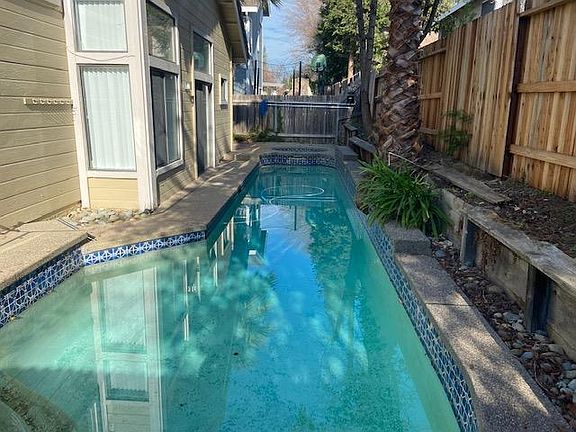 4th image of 502 Tolworth Ct