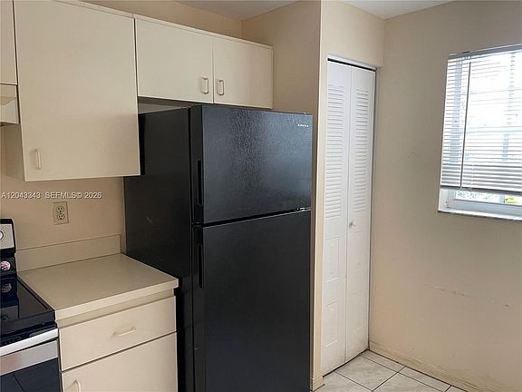 5th image of 426 NE 210th Circle Ter #2-103