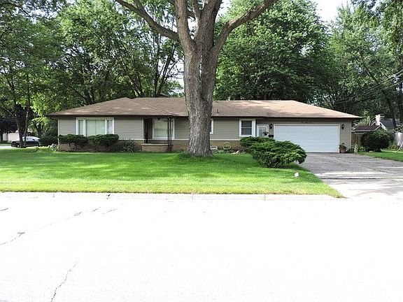 5th image of 595 Westend Dr