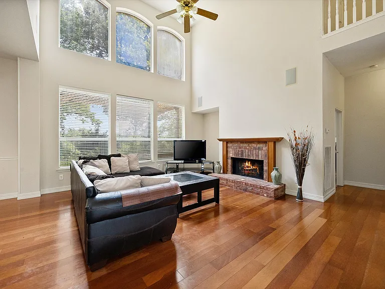 1108 Big Canyon Dr — Photo 16