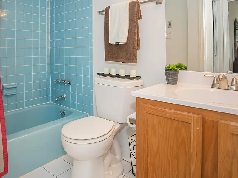 Woodcliff Estates — Photo 36