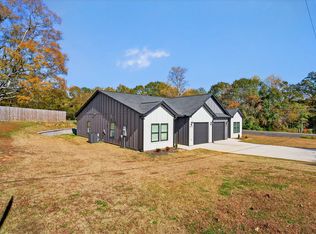 406 Fairfield Rd #406, Chesnee, SC 29323
