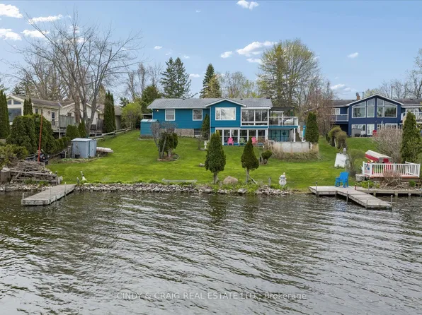 488 McConnell Dr, Selwyn, ON K9J 0C5