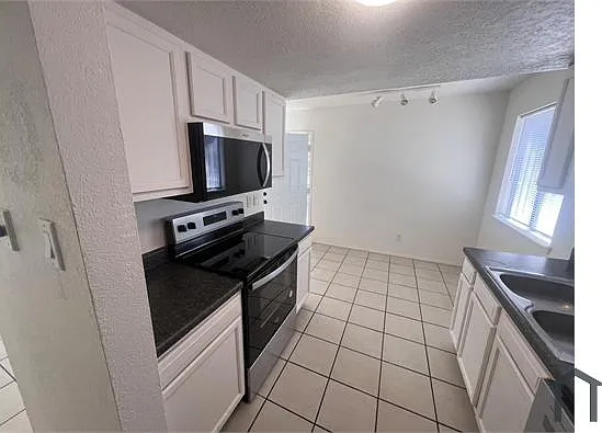 1005 Dickerson Dr SE #A — Photo 13