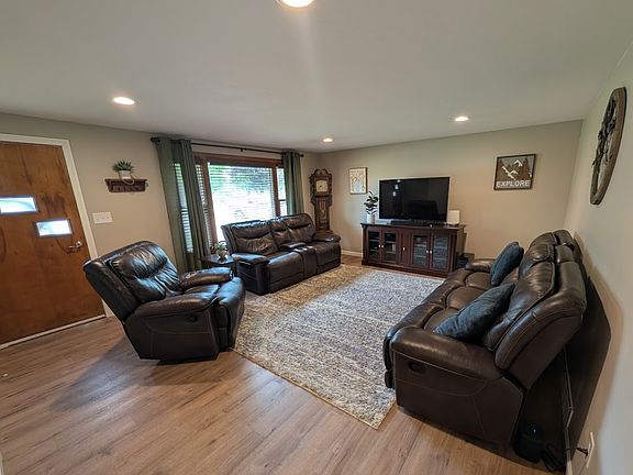 5th image of 7904 Bargain Rd