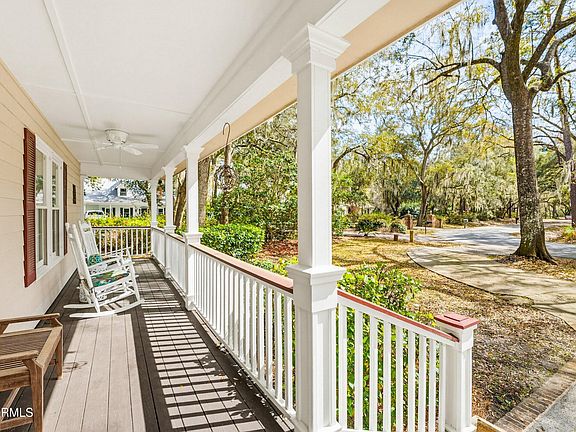 4th image of 9 Spring Knob Cir