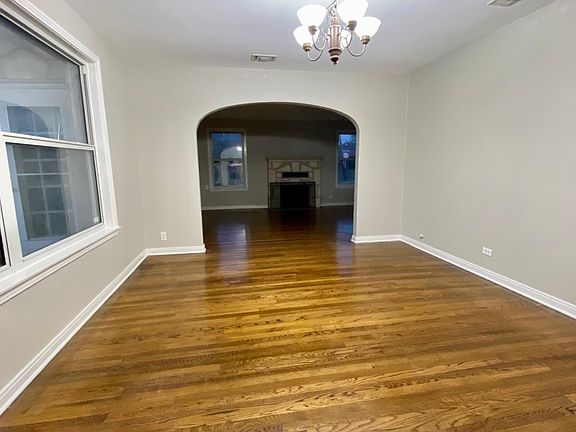 5th image of 2603 W Gramercy Pl