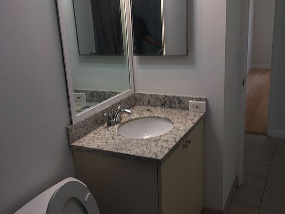 5th image of 1625 SE 10th Ave APT 202