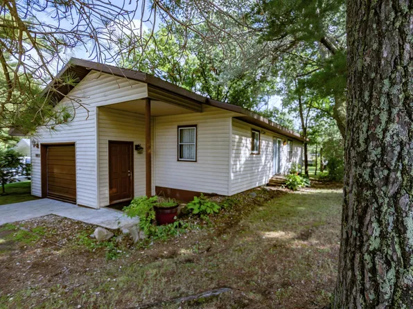 408 E Gilman St, New York Mills, MN 56567