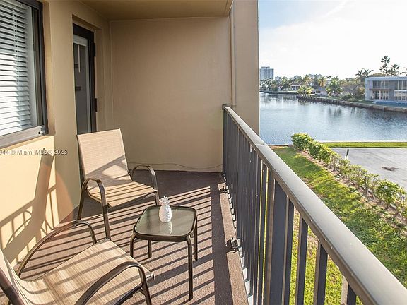 3rd image of 301 Golden Isles Dr APT 314
