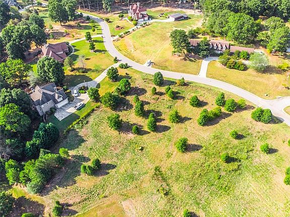 5th image of 1009 Country Ln Lot 15