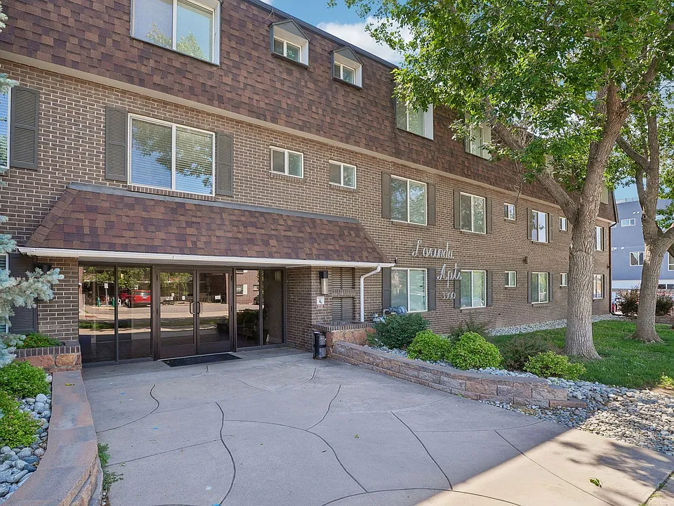 Lorinda Apartments