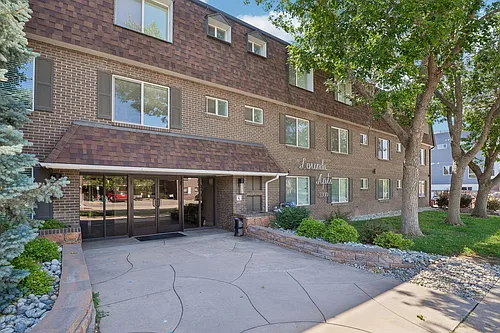 Lorinda Apartments Photo 1