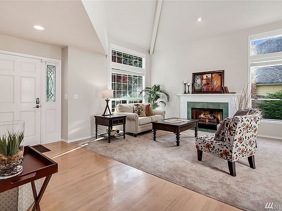 3rd image of 22444 NE 18th St