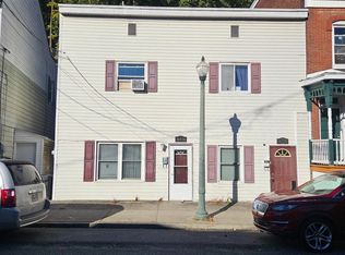 615 N Centre St, Pottsville, PA 17901