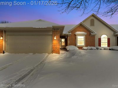 2115 Oakbrook Blvd, Walled Lake, MI, 48390