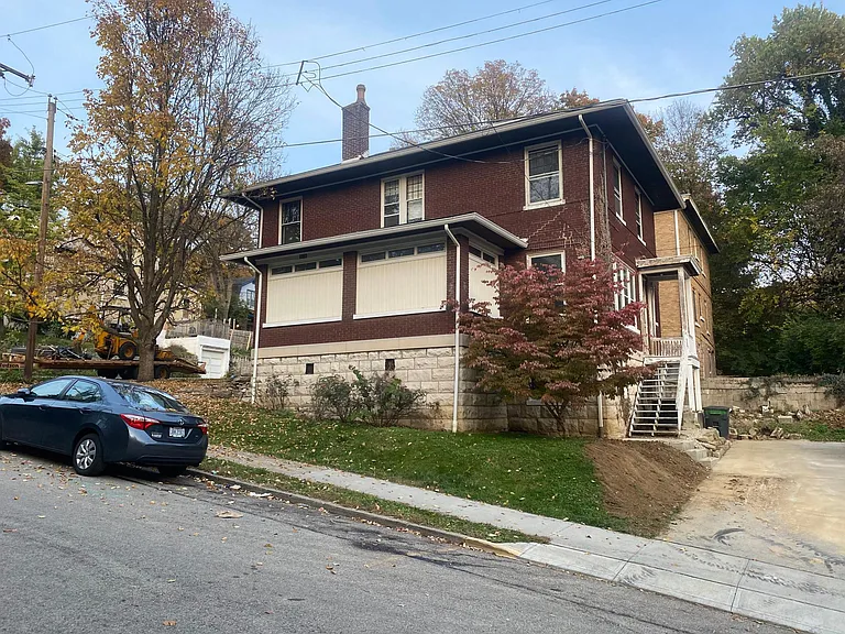 2176 Ohio Ave — Photo 1