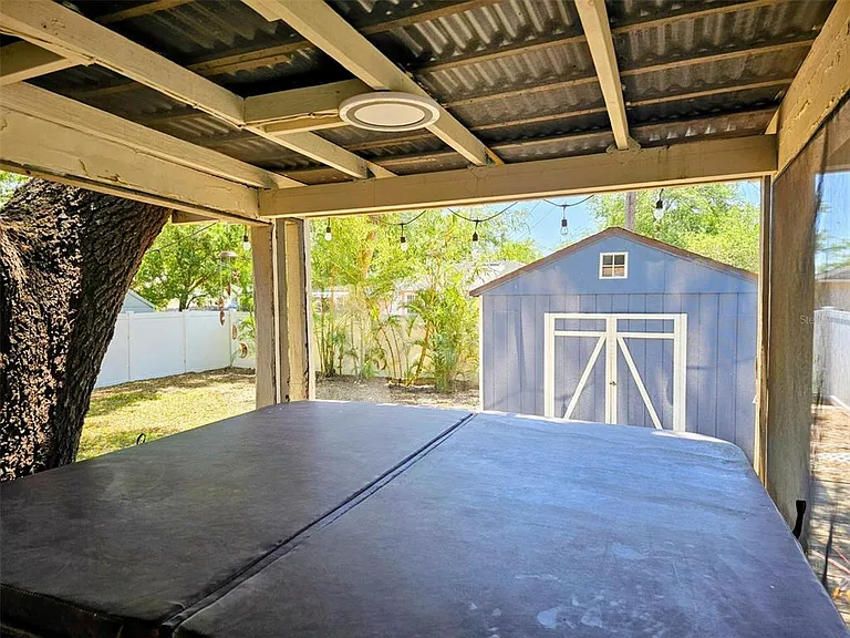 3128 W Varn Ave — Photo 33